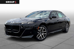 2025 BMW 7 Series 740i