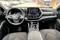 2022 Toyota Highlander L