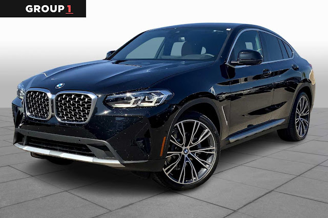 2025 BMW X4 xDrive30i