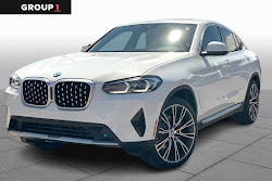 2025 BMW X4 xDrive30i