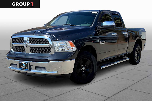 2017 RAM 1500 SLT