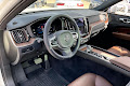 2023 Volvo XC60 Plus Bright Theme
