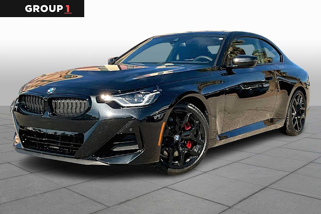2026 BMW 230i 230i