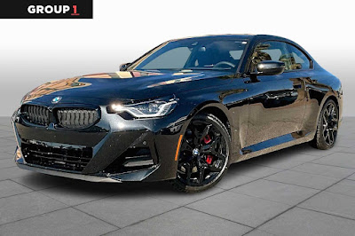 2026 BMW 230i