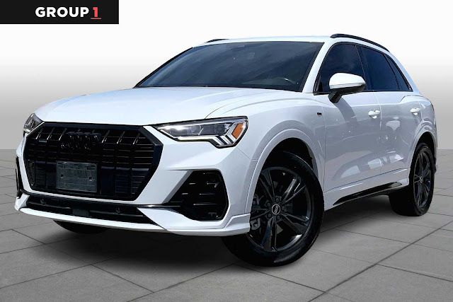 2024 Audi Q3 S line Premium