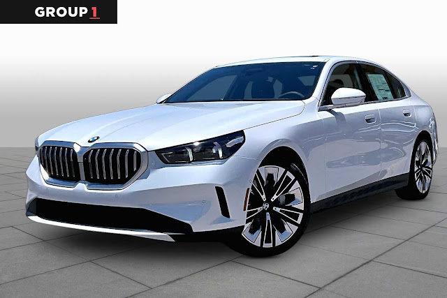 2027 BMW 530i 530i