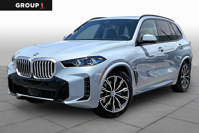 2026 BMW X5 xDrive50e xDrive50e