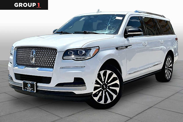2023 Lincoln Navigator L Reserve