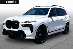 2027 BMW X7 M60i M60i