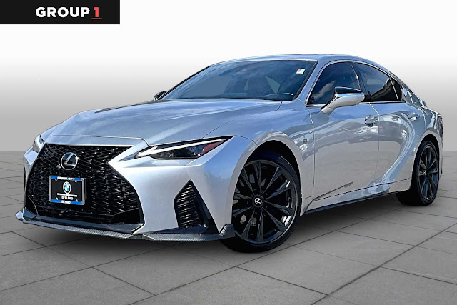 2024 Lexus IS 300 F SPORT Design