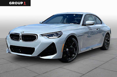 2026 BMW 230i